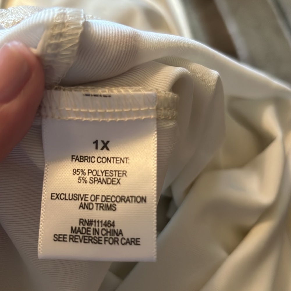 MASSEYS TOP - Picture 6 of 7